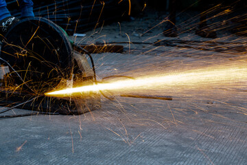Flakes fire frome cutting steel work