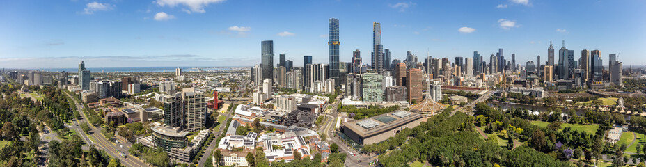 Fototapeta premium Aerial panoramic view of the beautiful city of Melbourne Australia