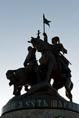 Obraz premium Dark silhouette of monument of Gonta and Zalizniak in Uman, Ukraine.