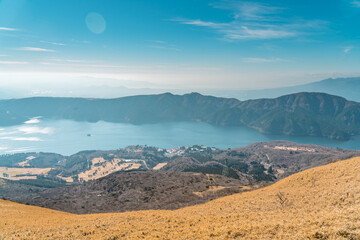 箱根駒ヶ岳山頂から見える芦ノ湖