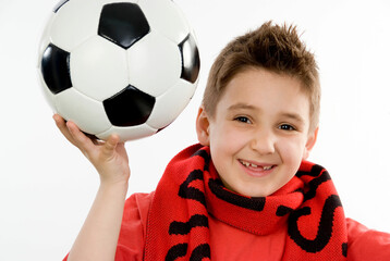 Junge, 7 Jahre, als österreichischer Fußballfan