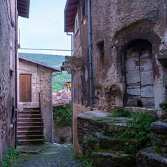 Fototapeta na wymiar Assergi, old typical village in Abruzzo, Italy