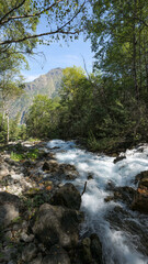 Massif des écrins, lac et cascades du Lauvitel