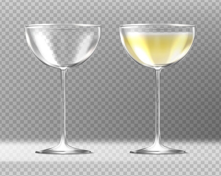 3d realistic vector icon. Set of two glassses with margarita glass coctail. Empty and full. Isolated on transparent background.