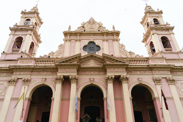 Obraz premium facade of colonial cathedral