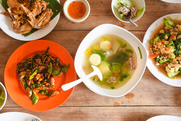 thai noodle soup with pork