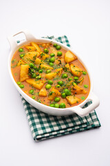 Aloo Mutter curry or green peas potato curry