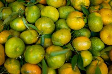 Mandarin at farmer market. Natural.