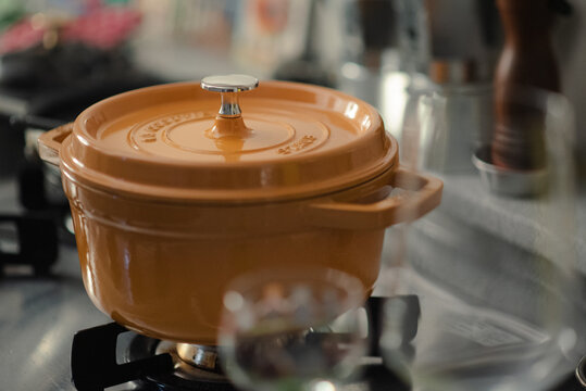 staub cocotte
