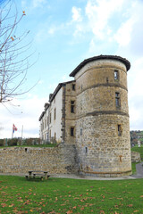 castillo de los barones de Espelette ayuntamiento país vasco francés francia 4M0A8306-as21