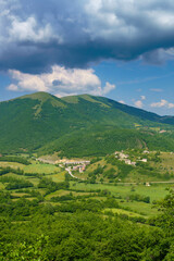 Fototapeta na wymiar Landscape along the road from Norcia to Cittareale, Umbria