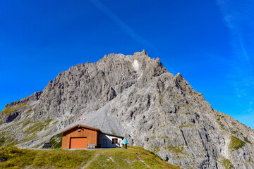 Seekopf Gipfel über dem Lünersee in Vorarlberg 