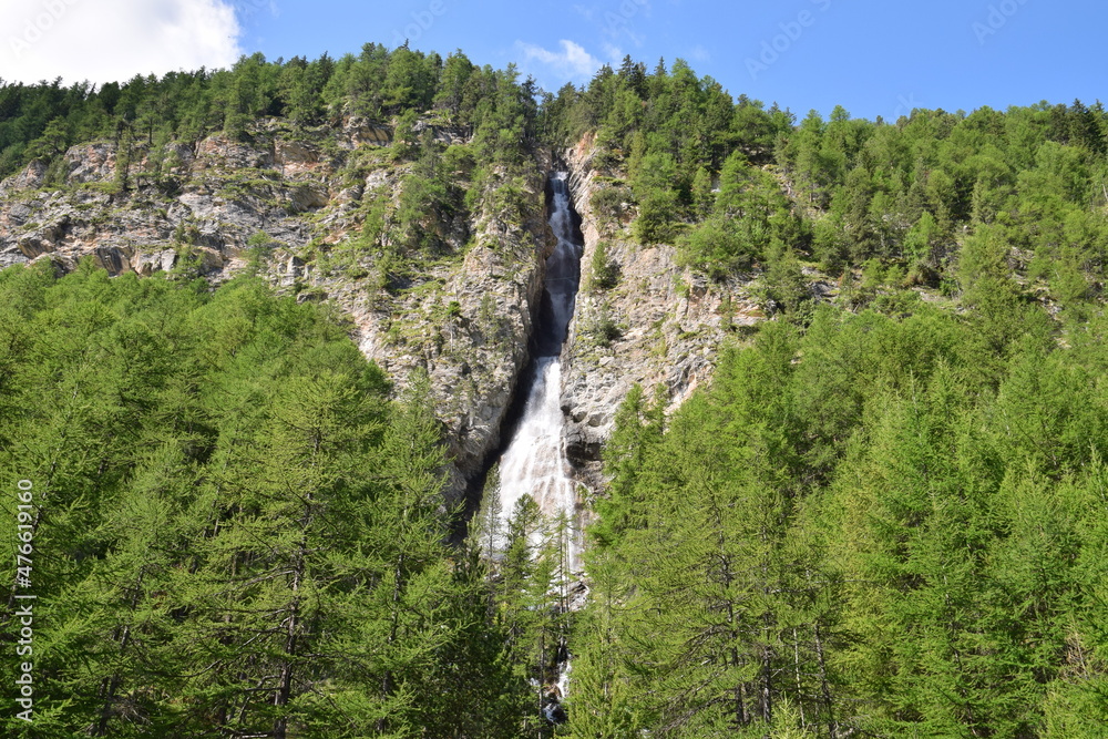 Poster La Cascade de la Pisse, près de Ceillac