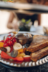 Arabisches Frühstück mit Toast