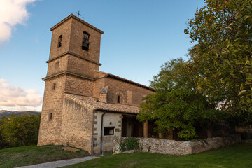 Fototapeta na wymiar Iglesia San Juan Bautista -Solchaga