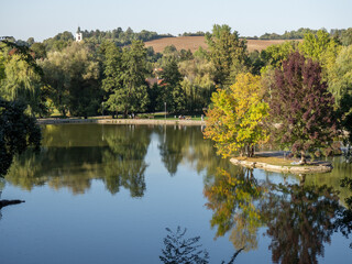 An early autumn view at Lake Abaliget