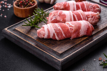 A delicious dish of pork mince wrapped with delicious pieces of bacon