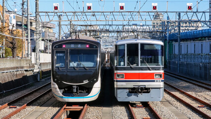 Fototapeta premium 車庫の車両