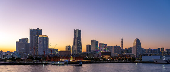  Twilight at Minato-Mirai, Yokohama.