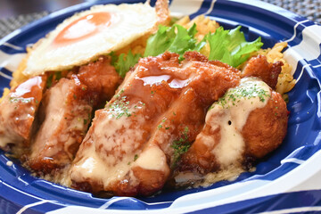 チキンたっぷりガパオライス