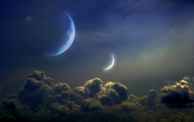 moon and clouds - 476711395