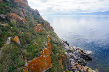 Obraz premium The beautiful coastline of Olkhon Island on Lake Baikal