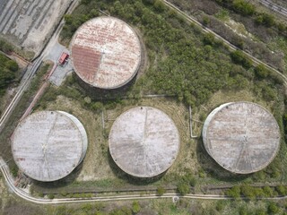 Fototapeta premium Overhead view of industrial area in Hull, East Yorkshire, UK