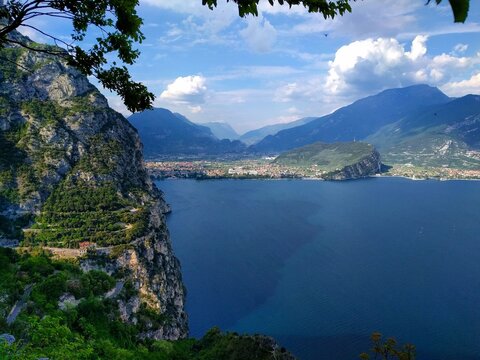 Cliffs over the blue lake