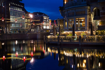 Fototapeta na wymiar Amsterdam by night in Christmas time