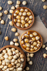 tartlet with salted caramel and hazelnuts