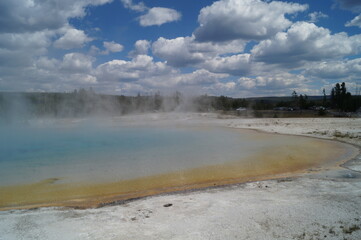 Thermal lake geyser at Yellowstone National Park
