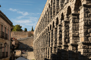 Vista del acueducto de Segovia, España