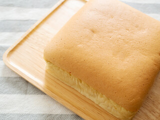 焼きたての台湾カステラ