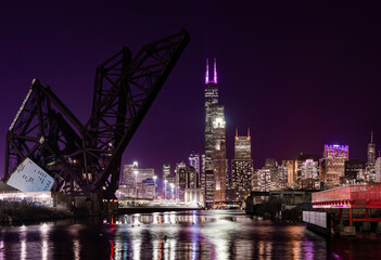 Fototapeta na wymiar Chicago skyline viewed from southside