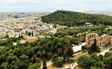 Fototapeta na wymiar A view of Athens from the Acropolis 