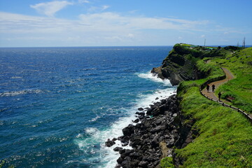 Fototapeta na wymiar a wonderful walkway at seaside cliff