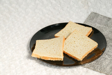 Wheat toasted bread whole. Wheat bread toast slice.	
