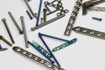 Surgical instruments for operation bone fractures	