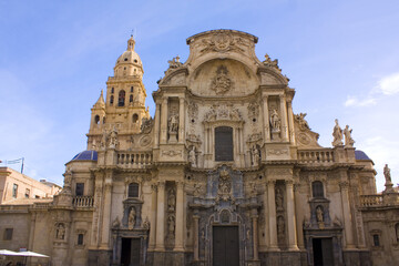 Fototapeta na wymiar Cathedral Church of Saint Mary in Murcia, Spain 