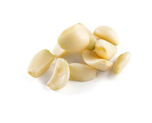 Fresh garlic peeled to be cooked