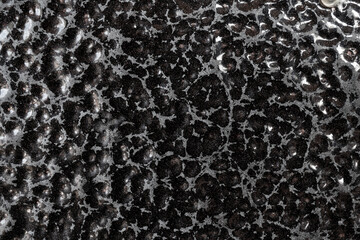 The texture of the corrosion-resistant coating of the metal surface