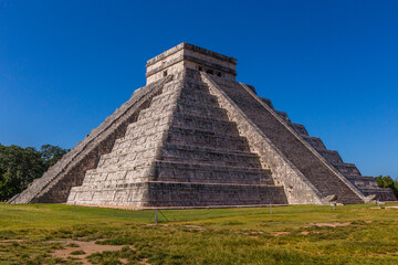Fototapeta na wymiar Mayan Ruin Chichen Itza Mexico