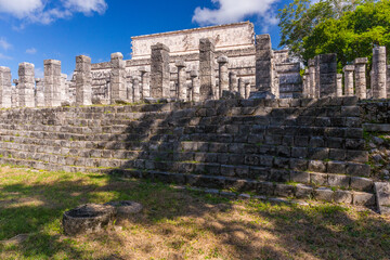 Fototapeta na wymiar Temple of the Warriors in Chichen Itza, Quintana Roo, Mexico