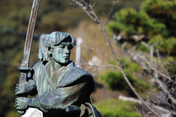 佐々木小次郎の銅像