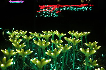 綺麗なイルミネーションの造花