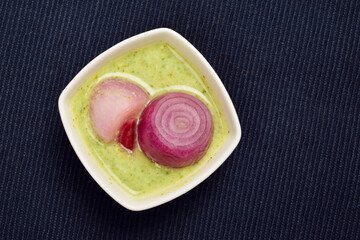 Pickle Onion with Pudina Chutney in Bowl
