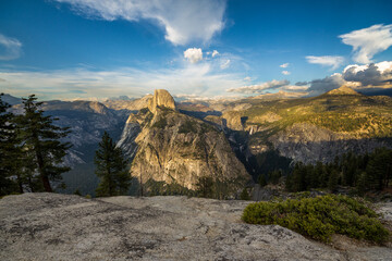 Halfdome from Glacier point, Yosemite national park, California