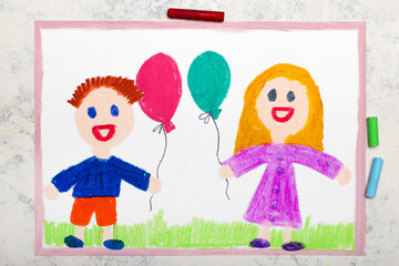 Colorful drawing: Smiling children are holding balloons in their hands.