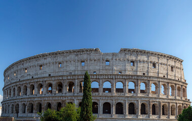 Fototapeta na wymiar Colosseum in Rome, old historical buildings , view of Rome , cityscape photography of Rome Italy 