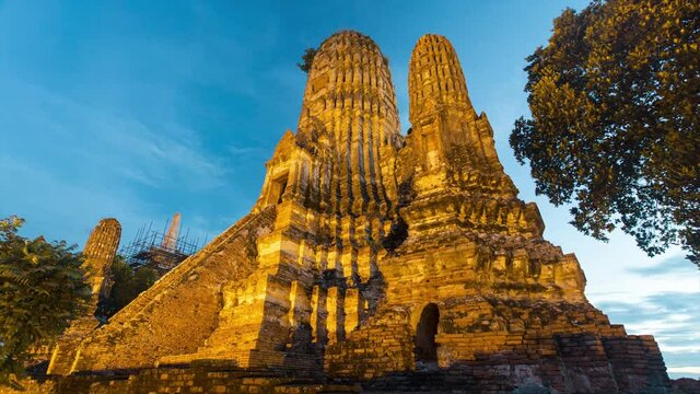 Ayutthaya, Tailandia - Wat Chaiwatthanaram Temple - 4K Time-lapse